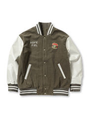 ヴィンテージ野球ジャケット、背面の毛糸刺繍デザイン