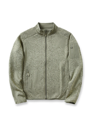 製品画像
「9色展開のスタンドカラーフリースジャケットの全体展示画像。高い透湿性と保温性を兼ね備え、スタンドカラーデザインが防風性と首元の立体感を引き立てるジャケット。多孔構造、ポーラス構造、マイクロポーラス膜技術、透湿性、保温性、防風、9色展開。」
詳細画像
「スタンドカラーフリースジャケットのスタンドカラー部分と袖口のディテールを特写。防風性と保温性を高めるデザインが際立ち、柔らかな起毛素材と立体メッシュ素材の構造が確認できる。スタンドカラー、防風デザイン、保温性、起毛素材、立体メッシュ、多孔構造、ディテール特写。」