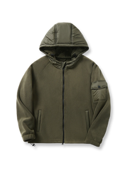 製品画像
「高密度フリース素材とフード付きデザインが特徴のパッチワークジャケットの全体画像。軽量で暖かく、高い蓄熱性を備えたデザインは、冬のアウトドアや日常使いに最適な一着。ダークグレー、ブラック、アーミーグリーンの3色展開で、Mから3XLまでの幅広いサイズに対応。高密度フリース、パッチワーク、フード付きジャケット、蓄熱性、アウトドア、防寒、3色展開、M-3XL。」
詳細画像
「高密度フリース素材の内側に採用された蓄熱フリース技術やパッチワークデザインのディテール特写画像。立体感を引き立てるパッチワークや、580gの高い生地重量による優れた保温性が特徴で、冬の寒さに対応するデザインを細部から確認可能。高密度フリース、パッチワーク、フード付きジャケット、蓄熱性、アウトドア、防寒、3色展開、M-3XL。」