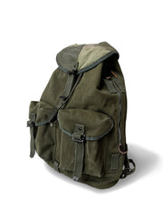 レトロなピンカラーキャンバスとレザーを組み合わせた登山リュックの全体図