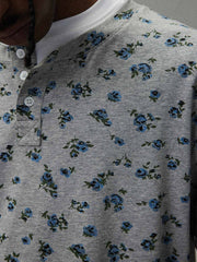 詳細画像:小花柄ヘンリーネック半袖Tシャツのディテール