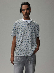 詳細画像:小花柄ヘンリーネック半袖Tシャツのディテール