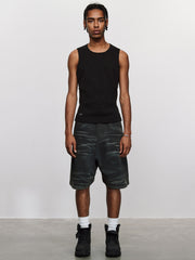 モデルがキャットウィスクウォッシュヴィンテージハーフパンツを着用した画像