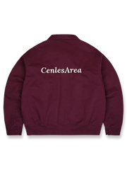 製品画像
「ヴィンテージ感漂う多ポケット刺繍フライトジャケット全体イメージ。クラッシュ加工が施されたコットンサテン生地と多ポケットデザインが特徴の一着。」
詳細画像
「異なる方向に配置されたポケットと立体的な構造のディテールをクローズアップ。クラッシュ加工による自然なユーズド感とふんわりとした起毛感が魅力。」