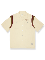 ワークアウトドアボウリング半袖シャツの正面全体図、カーキグリーンのカラーを展示