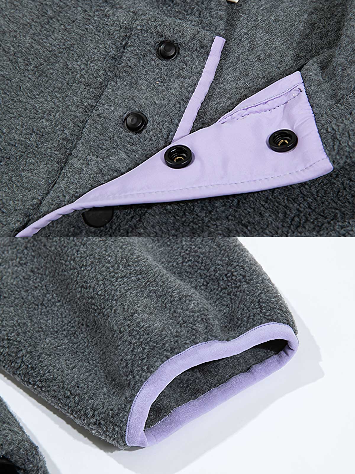 製品画像: 柔らかなフリース素材を使用したハーフジップフード付きスウェットの正面全体画像。裾ドローコードとショート丈デザインが特徴的な冬に最適な一着。
詳細画像: ハーフジップデザインと、シルエット調節可能な裾ドローコードのディテールクローズアップ画像。柔らかなフリース素材の質感が際立つ。