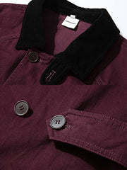 製品画像: アメリカンヴィンテージスタイルのコーデュロイ襟ハンティングワークジャケット全体展示、バーンズ風デザインとサンドウォッシュ加工が施されたクラシックなヴィンテージジャケット
詳細画像: コーデュロイ襟と多機能ポケットのディテール特写、サンドウォッシュ加工で強調された自然な色褪せ感と耐久性