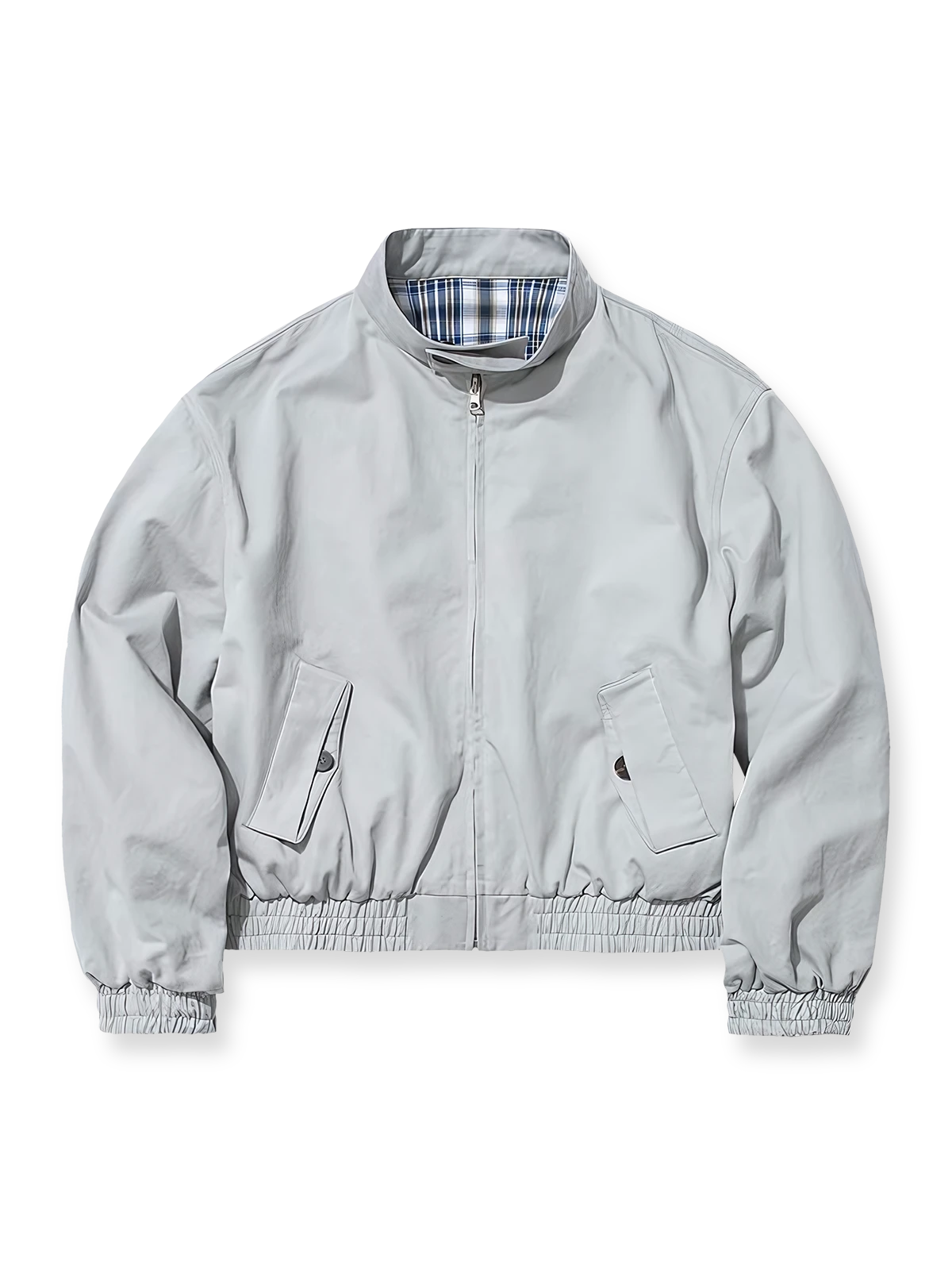 製品画像: このリバーシブルデザインのレトロスタンドカラーチェック柄ハリントンジャケットは、100%コットン素材で作られ、ジッパー付きデザインとスタンドカラーが特徴で、クラシックなルックと快適さを提供する一着です。
詳細画像: このジャケットの詳細な画像には、チェック柄と無地のリバーシブルデザインがしっかりと反映されており、スタンドカラーのディテール、ジッパー付きのデザイン、リブ袖口と風防デザインが見事に融合して、機能性とデザイン性を兼ね備えた仕上がりとなっています。また、内側のチェック柄ディテールも鮮明に見えるクローズアップで、品質感を際立たせています。