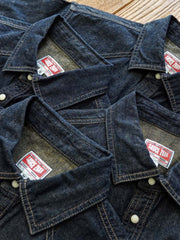 アメリカンウエスタンデニムシャツ