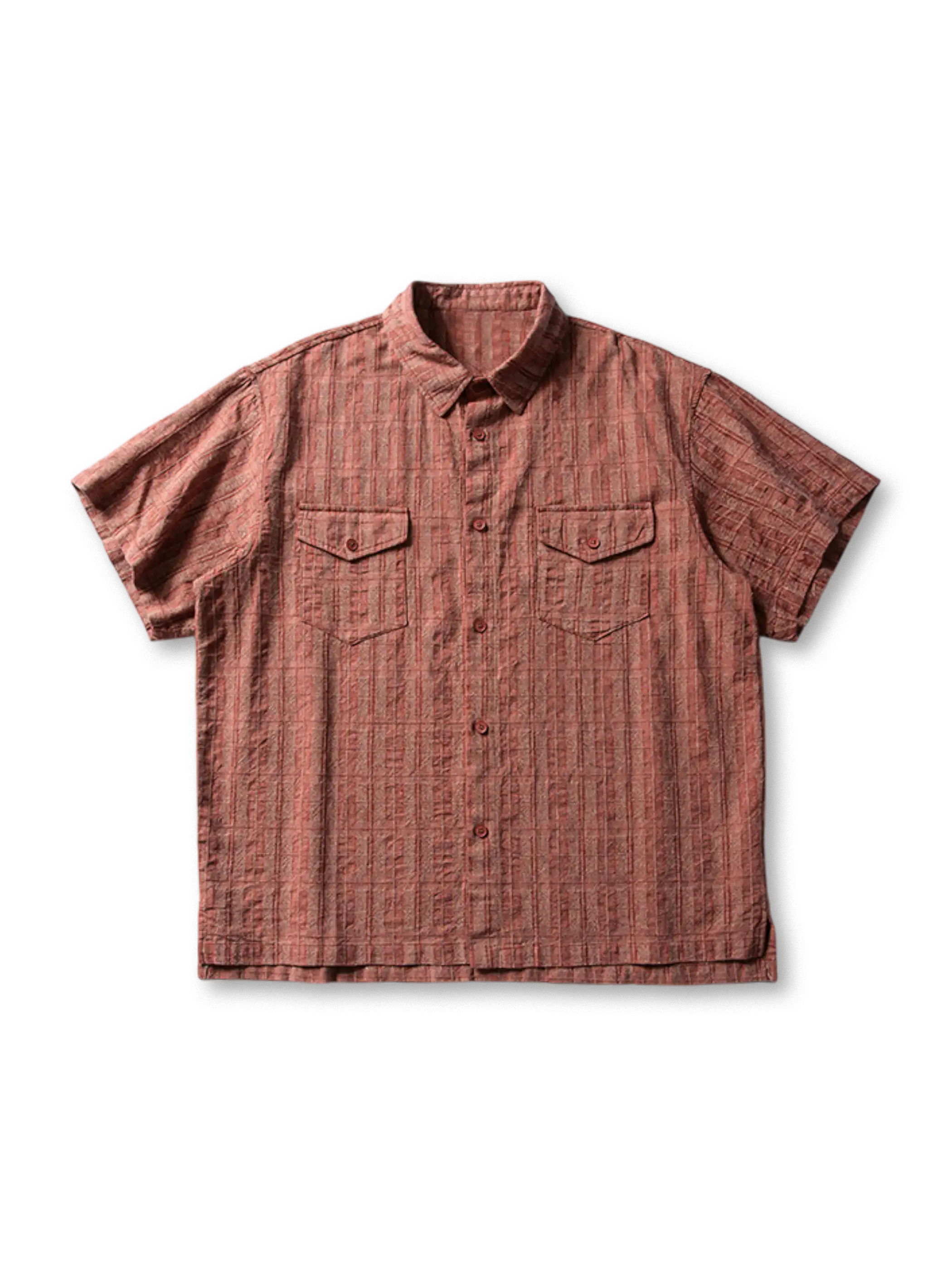 ストライプ柄の半袖シャツ、胸ポケット2つ付き