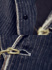 子母コーデュロイ生地と手作業によるヴィンテージ加工のディテール