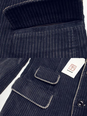 子母コーデュロイ生地と手作業によるヴィンテージ加工のディテール