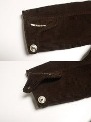 コットン刺繍とレザーパッチのディテール特写