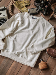 スウェットの袖口とラグランスリーブのディテール画像360gヘビーウェイトロングステープルコットンプルオーバースウェット 正面図