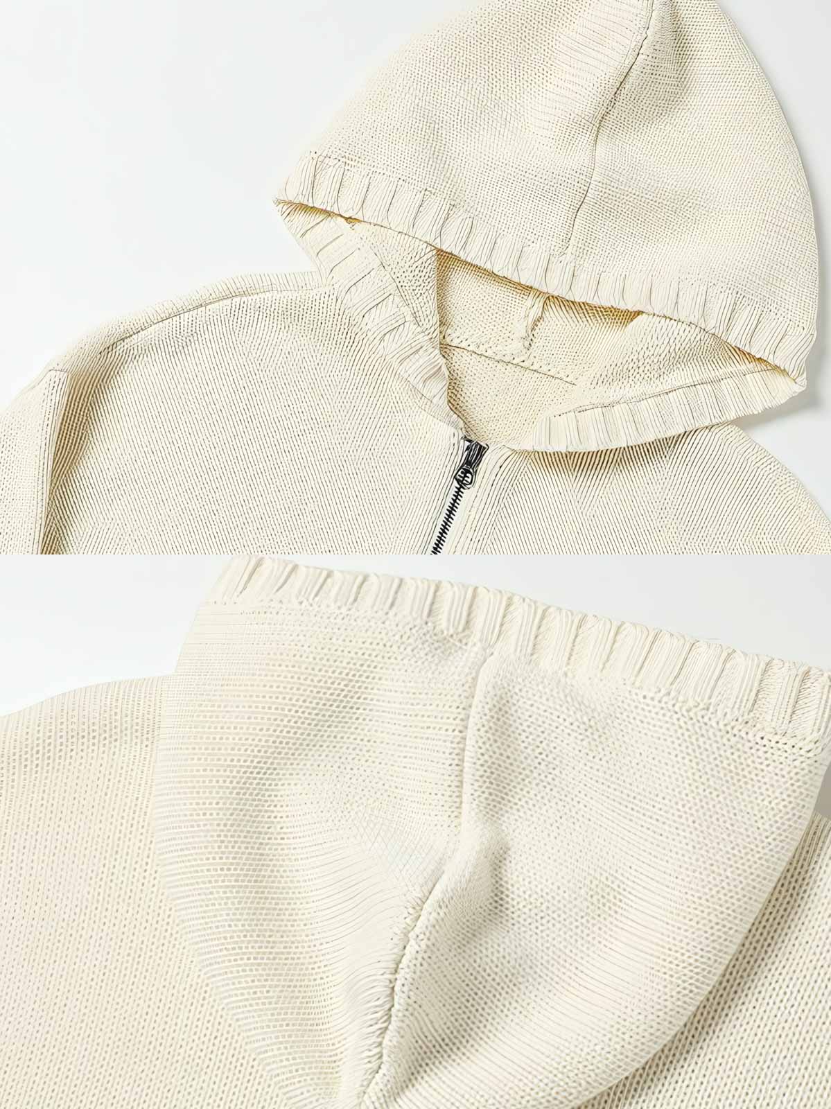 製品画像: 6色展開のフード付きケーブル編みニットカーディガンの全体展示。レトロなケーブル編みとルーズシルエットが特徴的なカジュアルなデザイン。
詳細画像: ケーブル編みディテールとマットシルバージッパーの特写。細部の編み模様とジッパーが際立つ画像。