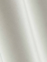 製品画像: アウトドアハイキングシェルパンツ全体展示 - アウトドアやスポーツに最適な機能的なデザイン。
詳細画像: 異形カッティングとジップポケットのディテール展示 - 立体感のあるビジュアルと収納力。