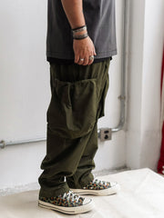 マルチポケットライトテーパードパンツ