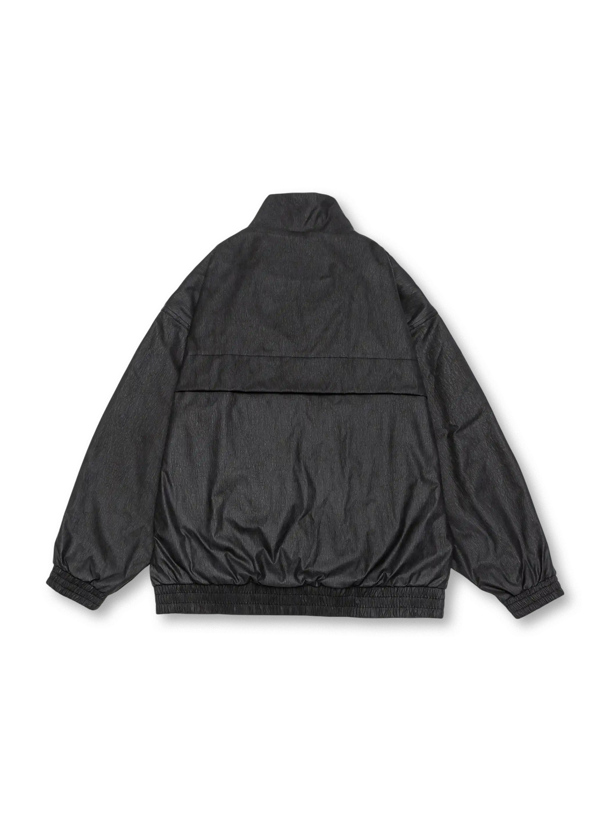 スタンドカラーのヴィンテージ風ジャケット、フロントポケット付き