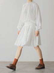 ヴィクトリアンレース飾りネック ライトホワイト ブラウス