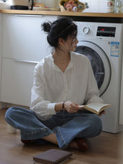 フリルネックランタンスリーブシャツ