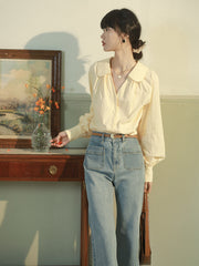 ピーターパンカラー Vネックランタンスリーブシャツ