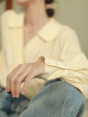 ピーターパンカラー Vネックランタンスリーブシャツ