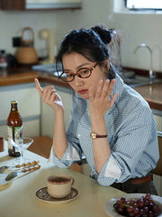 ブルーストライプロングスリーブシャツ