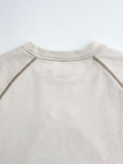 製品画像:
ヘビーウェイトヴィンテージ風「パイプクマ」刺繍スウェット全体画像。ウォッシュ加工でヴィンテージ感が際立つデザイン。
詳細画像:
「パイプクマ」刺繍とウォッシュ加工のディテールアップ。個性を引き出すデザインのクローズアップ。