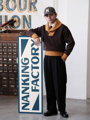 詳細画像: セーターのビッグカラーと配色ディテール(オーストラリア産ピュアウール使用)
モデル画像: ビッグカラー配色セーターの着用イメージ(クラシックアメカジスタイル)