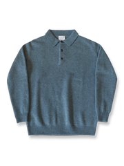 製品画像: オーストラリア産100%純ウール使用のポロニットセーター全体画像
詳細画像: 上質なシェルボタンと厚手の純ウール編み目のディテール