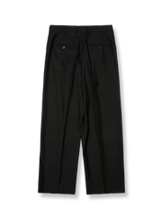 ヴィンテージクラシックワイドスラックスの正面全体像、グレーのスタイルを展示。