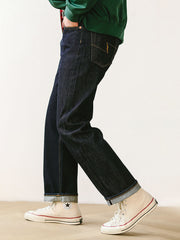 デニムジーンズ