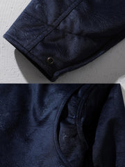 インディアントーテムのエンボス加工ディテールのクローズアップ