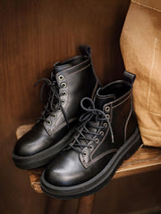 ヴィンテージ ミドルヒール ワークブーツの全体像