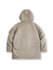 製品画像:ミドルゲージワッフル編みクルーネックセーターの全体展示。柔らかく耐久性のあるダブルヤーン素材を使用した厚手デザインでございます。
詳細画像:ワッフル編みの立体感あるディテールをクローズアップいたしました。触り心地が良く、ヴィンテージ感を演出するデザインでございます。