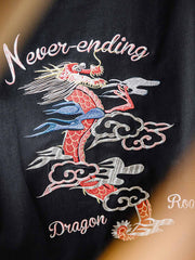 Tシャツの昇り龍刺繍のディテール