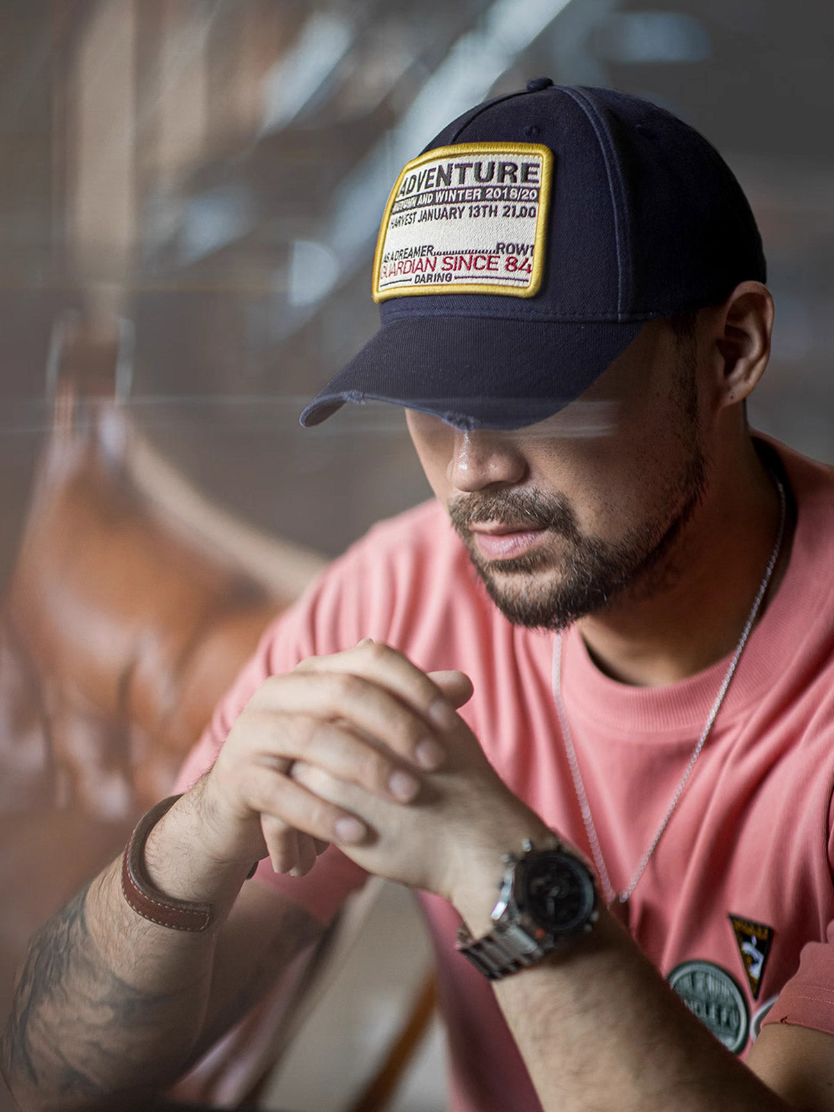 ヴィンテージベースボールキャップの着用イメージ