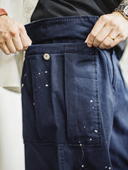 ダブルニーのタックデザインとランダムペイントのディテールアップ