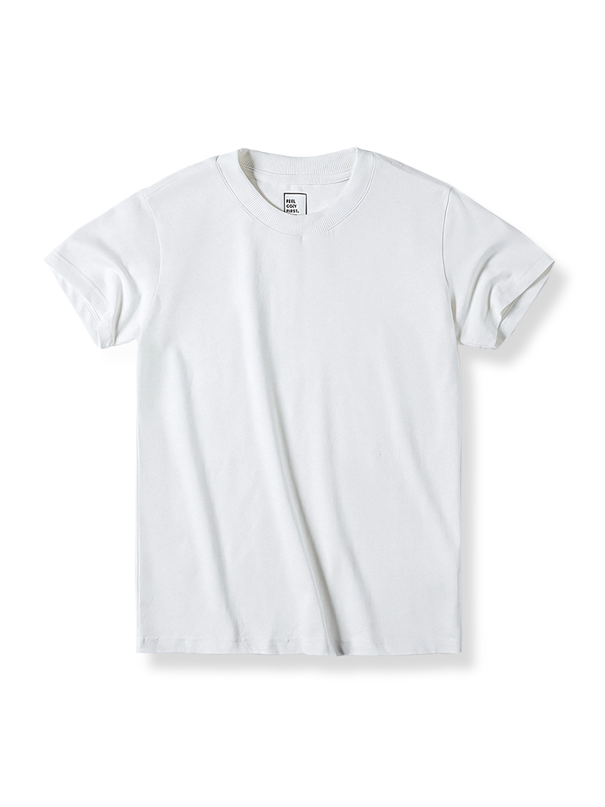 PESSOA CLUB ベーシックなピュアホワイトのピュアコットン半袖Tシャツ正面展示