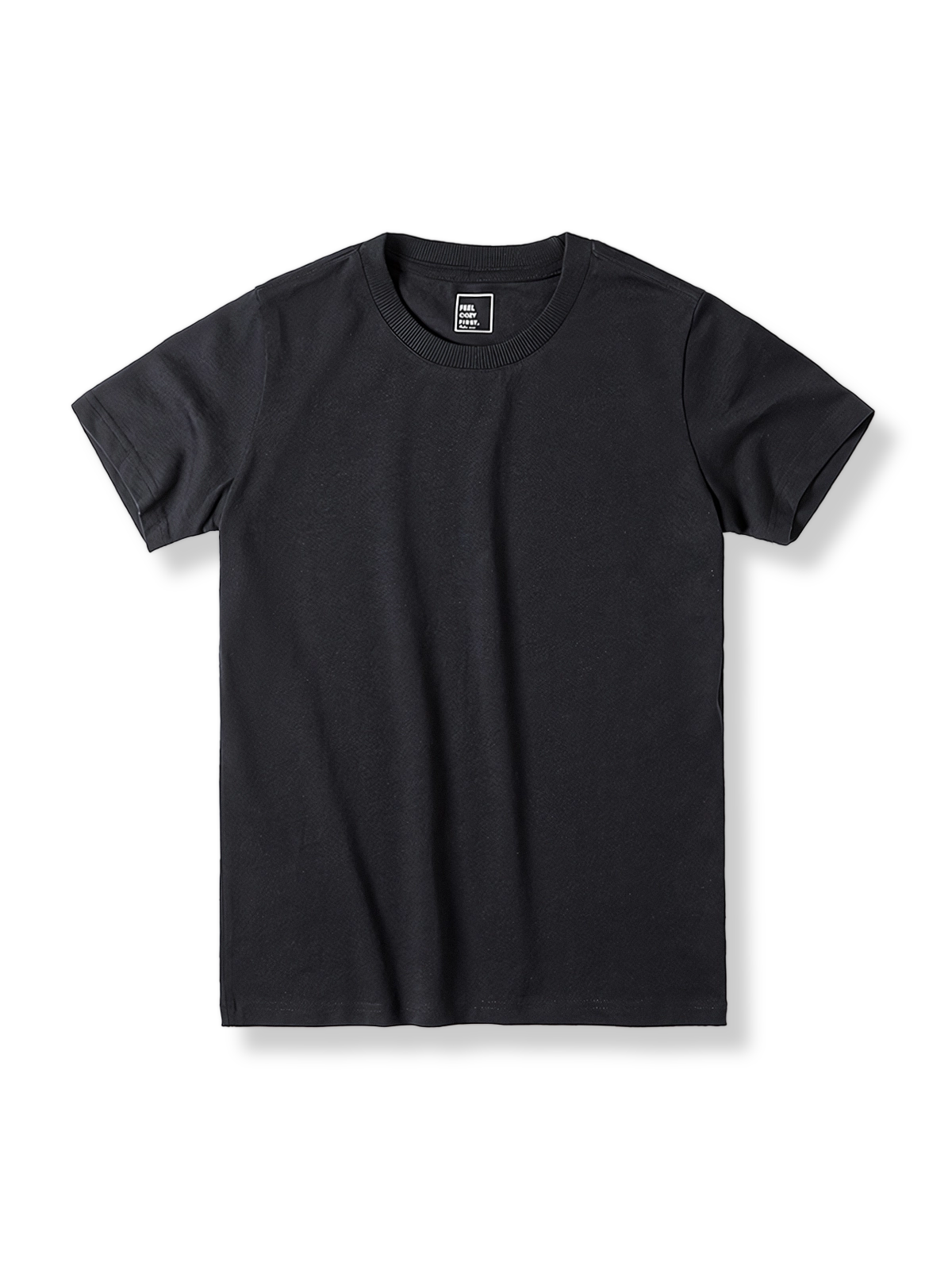 PESSOA CLUB ベーシックなピュアホワイトのピュアコットン半袖Tシャツ正面展示