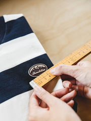 詳細画像:長袖Tシャツの裾スリット詳細図