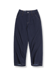 PESSOA CLUB ヴィンテージウォッシュデニム ワイドレッグパンツ正面展示