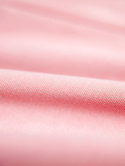 詳細画像:フレアスカートのハイウエストデザインとファスナーのディテール