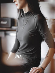 半高領縦縞スリムフィットインナー