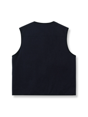 製品画像:
リバーシブル多ポケットハンティングベスト、無地とチェック柄の両面デザイン、アーチ型フラップと金属ボタン、アウトドアスタイルに最適な多機能ポケット、耐久性のある厚手コットン素材
詳細画像:
多ポケットデザイン、立体的なフロントポケット、D型フック付き胸ポケット、レトロなチェック柄裏地と高品質なパイピング仕上げで耐久性とビジュアル効果を強調