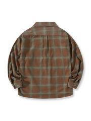 製品画像:
「バイカラー パッチワーク チェックパターン 長袖シャツの正面全体展示図。クラシックなチェックパターンをベースに、ヴィンテージ感漂うバイカラーパッチワークデザインを採用。耐久性の高いコットン素材で、カジュアルから通勤まで幅広く活躍するアイテム。」
詳細画像:
「バイカラー パッチワーク チェックパターン 長袖シャツのディテール。胸元に配置された実用的なポケットと、チェック柄を組み合わせたパッチワークデザインをクローズアップ。視覚的なレイヤード感と高品質なコットン素材が魅力。」