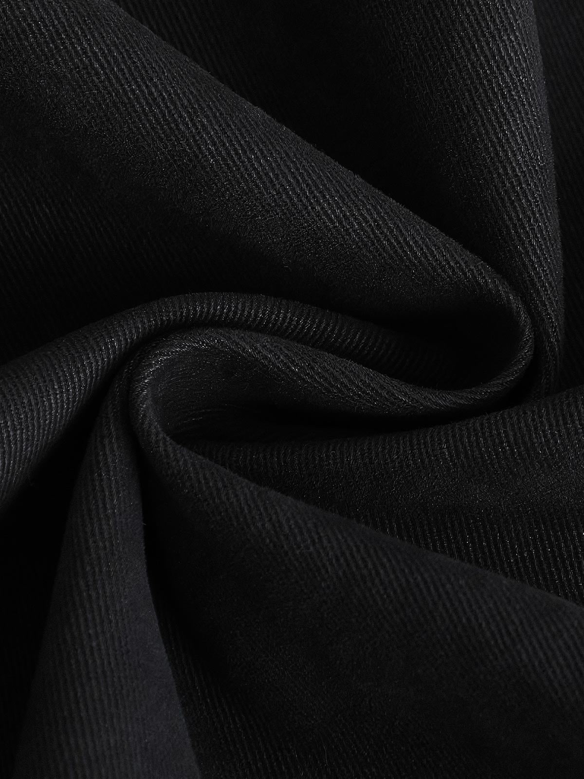 製品画像
"ストーンウォッシュ フライトジャケット 中綿ジャケット、レトロなフライトジャケットシルエット、ストーンウォッシュ加工でヴィンテージ感を演出、ラムスキン内側で秋冬に最適な温かさを提供"
詳細画像
"独自のストーンウォッシュ加工が施されたフライトジャケット中綿ジャケット、ダブルジップデザインで着心地調整可能、スナップボタン付き袖口とラムスキン内側が温かさを強化"