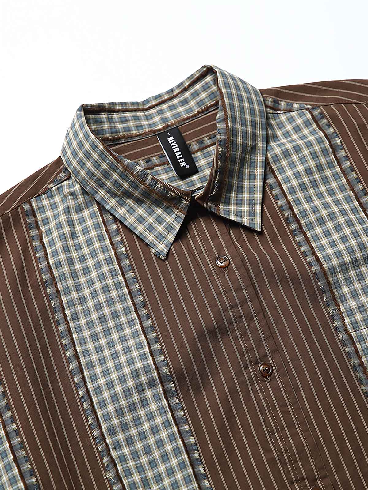 パッチワークとストライプデザインのディテール