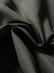 製品画像
フード付きワークジャケット クラシックなミリタリーとアウトドアスタイルを融合したデザイン。現代的な工芸技術を取り入れ、実用性とスタイルを兼ね備えたワークジャケット。
詳細画像
フード付きワークジャケットのディテール画像 クラシックなミリタリーとアウトドアの要素を取り入れたフロントポケット、ジッパー部分、袖口のディテールが際立つ。