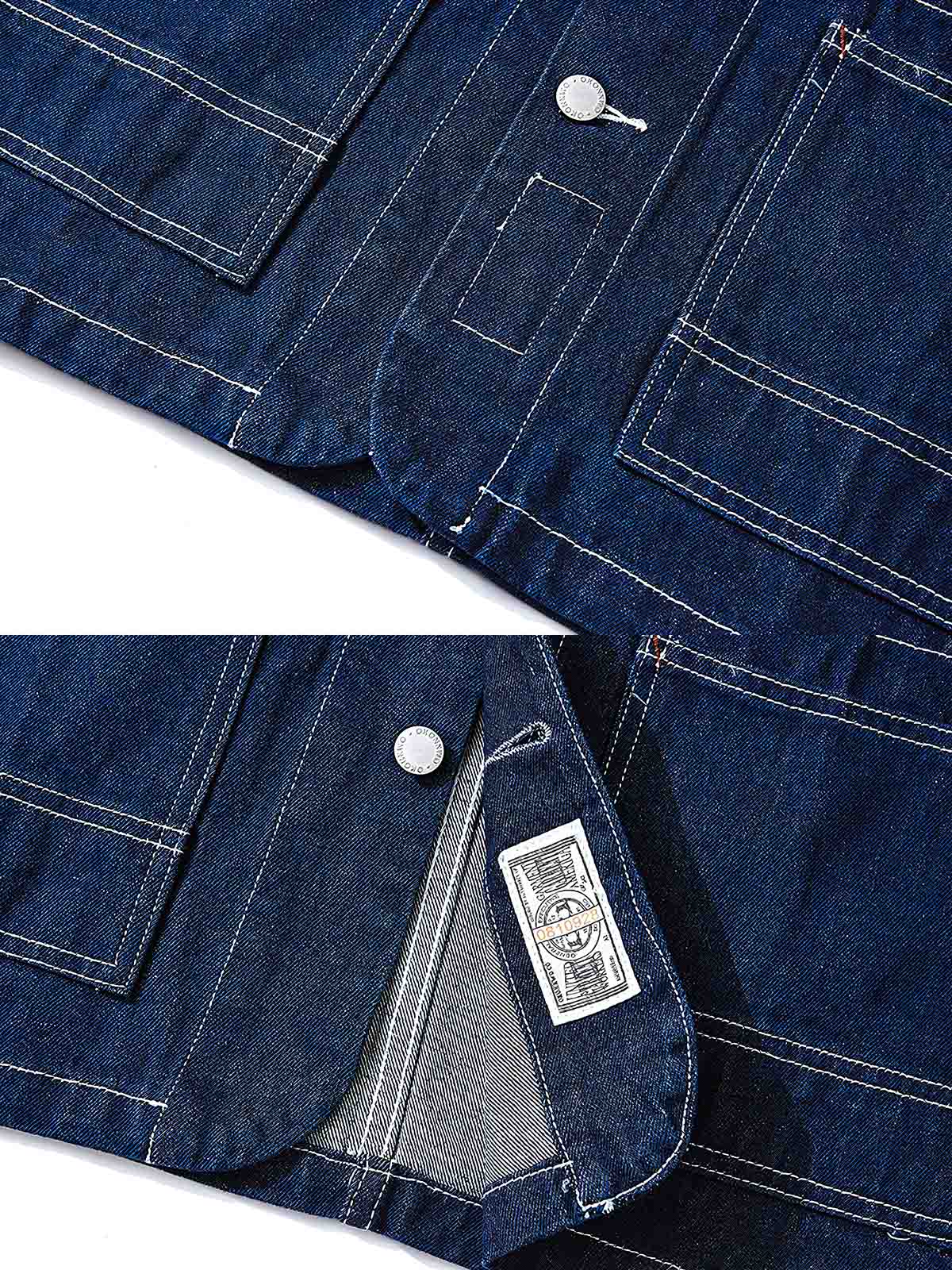 製品画像
デニム ストライプ ワークジャケット全体図。13.5ozの高密度デニム素材を使用し、ブルーとホワイトのストライプ柄が特徴のクラシックな鉄道作業着風デザイン。
詳細画像
真鍮ボタンのアクセント、多機能ポケットの実用的ディテール、補強ステッチと袖口調整機能が施された高耐久仕様。ヴィンテージ感漂う質感の特写。